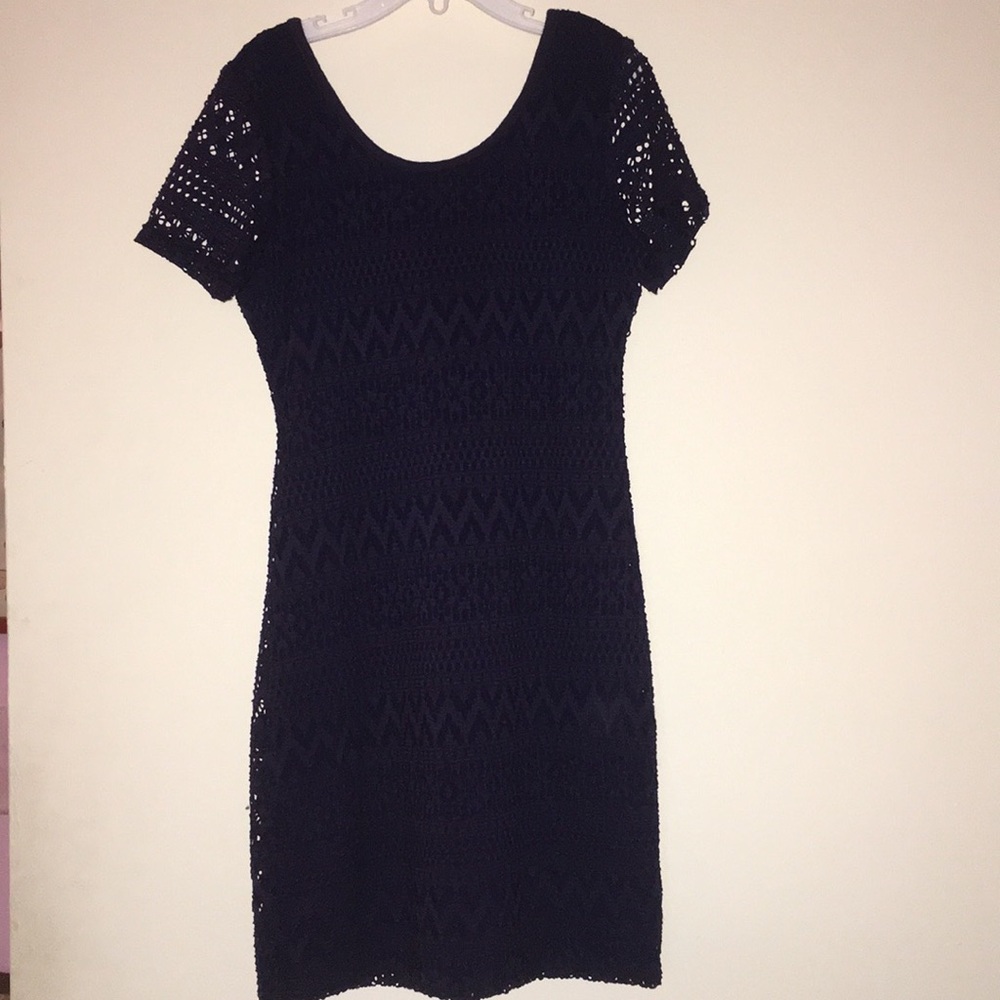Navy lace dress great for parties